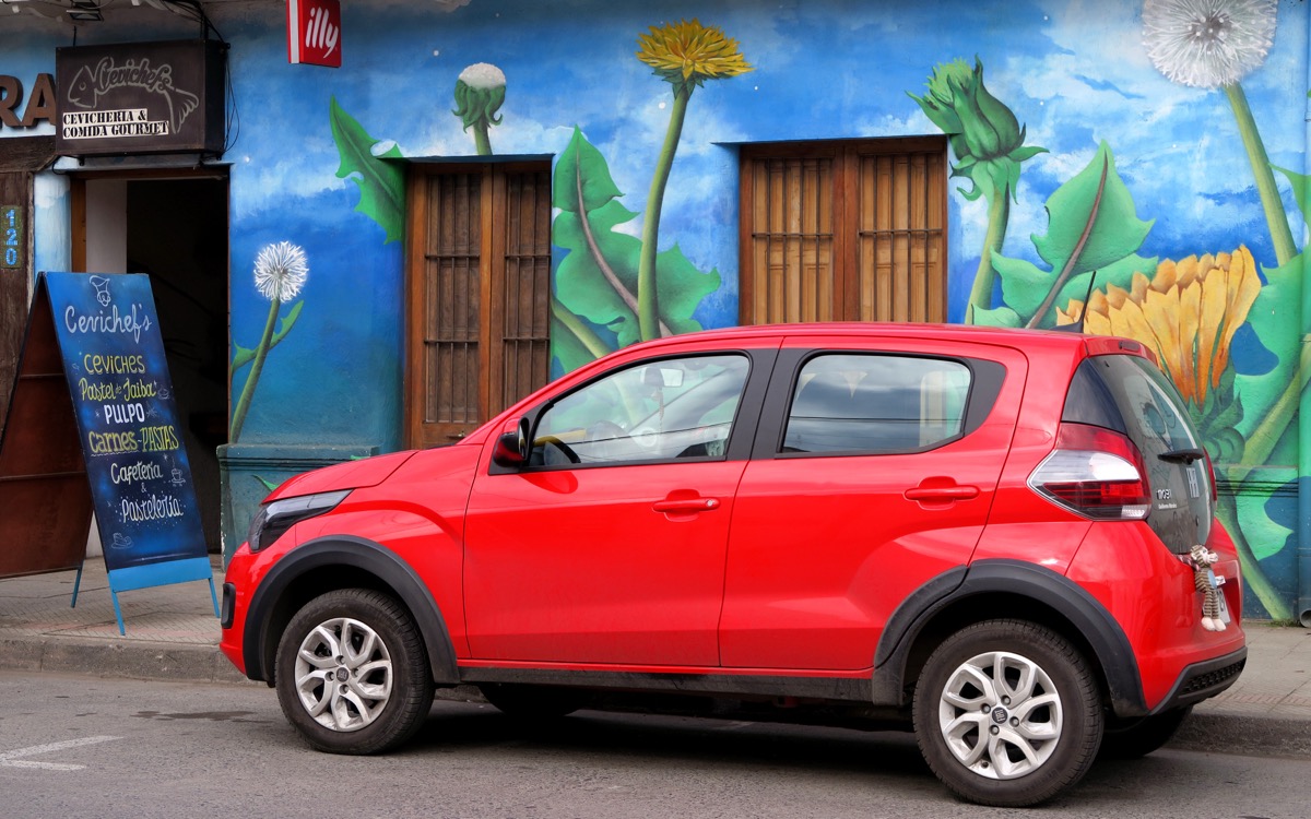 Fiat Mobi Like — o carro mais roubado de São Paulo em 2025